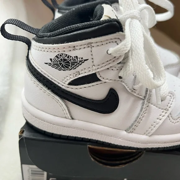 Jordan - Picture 6 of 7